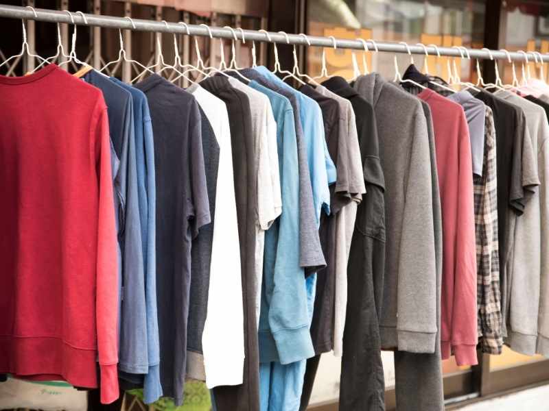 5 Tips Memilih Baju Murah yang Tahan Lama